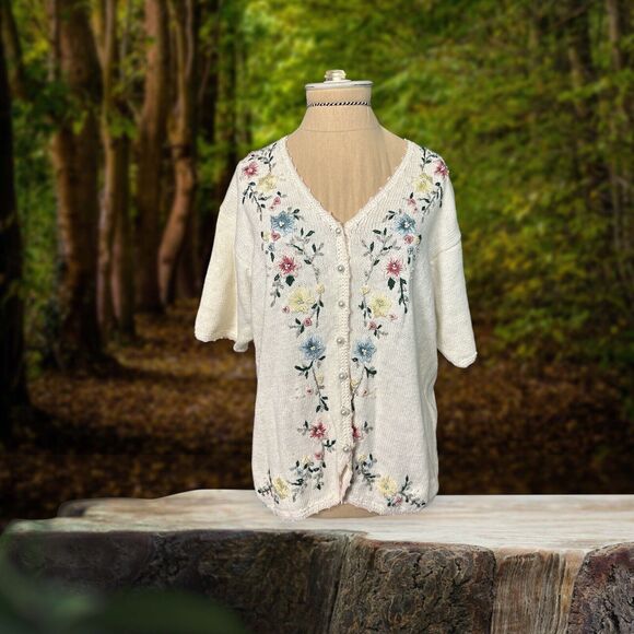 Carolyn Taylor Cardigan Sweater Ivory Embroidered Floral Button Up Vintage Small - Picture 1 of 4